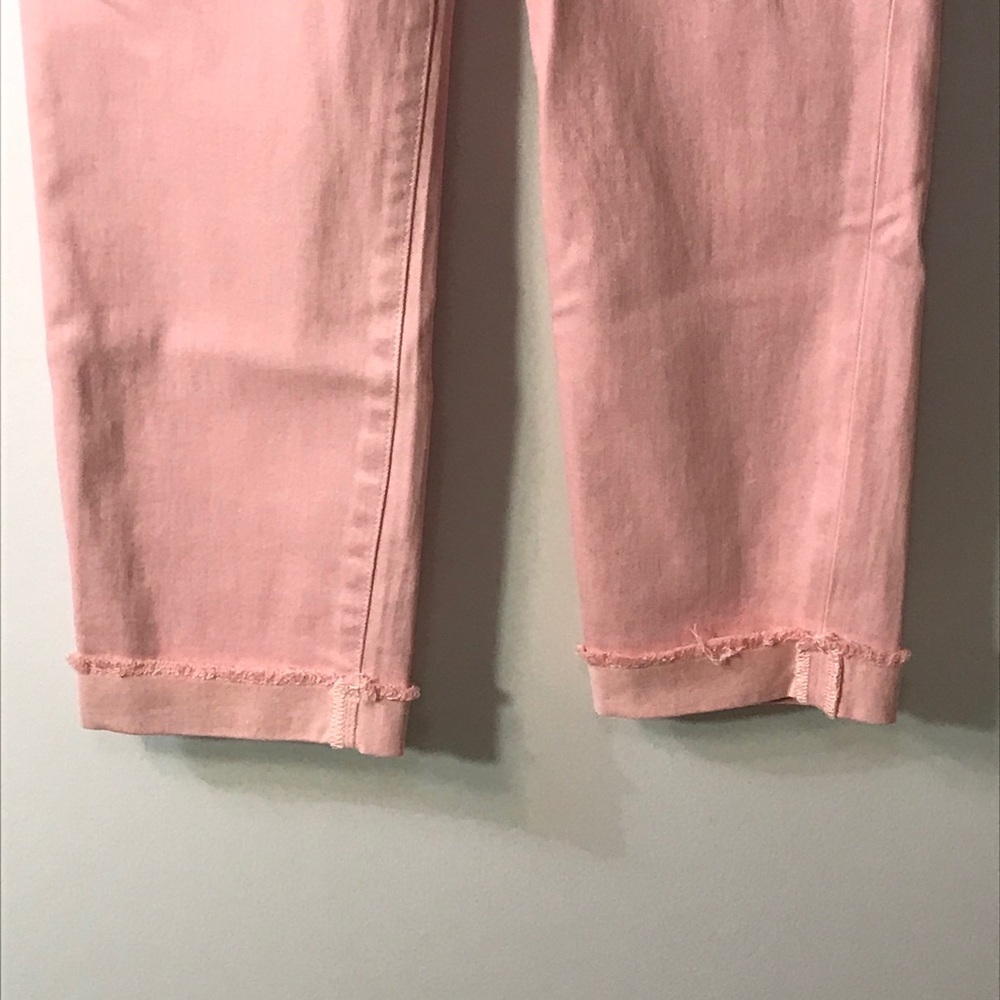 Kut from the Kloth Amy crop straight leg jeans - Picture 3 of 9